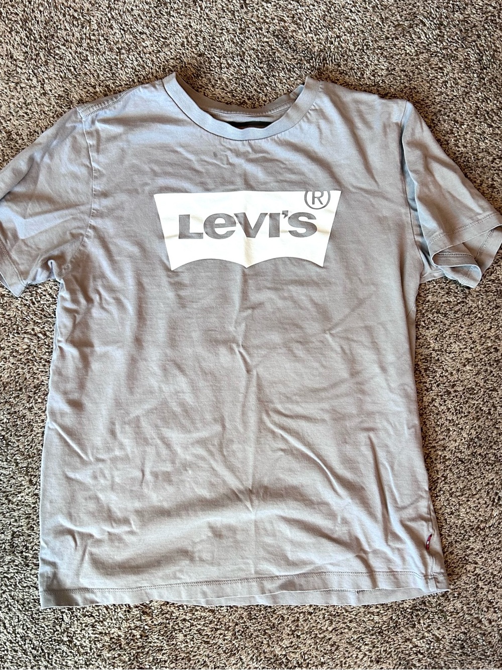 Women’s Levi’s Tee